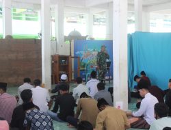 Sertu Supriyono Babinsa Koramil 426-04 Banjar Agung Beri Materi Wawasan Kebangsaan di SMK Al Iman-1