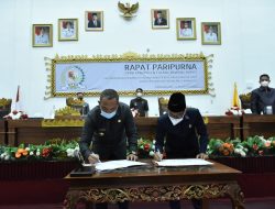 Paripurna DPRD dan Penandatanganan KUA-PPAS APBD Perubahan Tahun Anggaran 2021